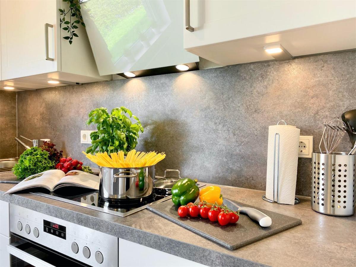 Ferienhaus Weserbrandung Nordenham Bagian luar foto